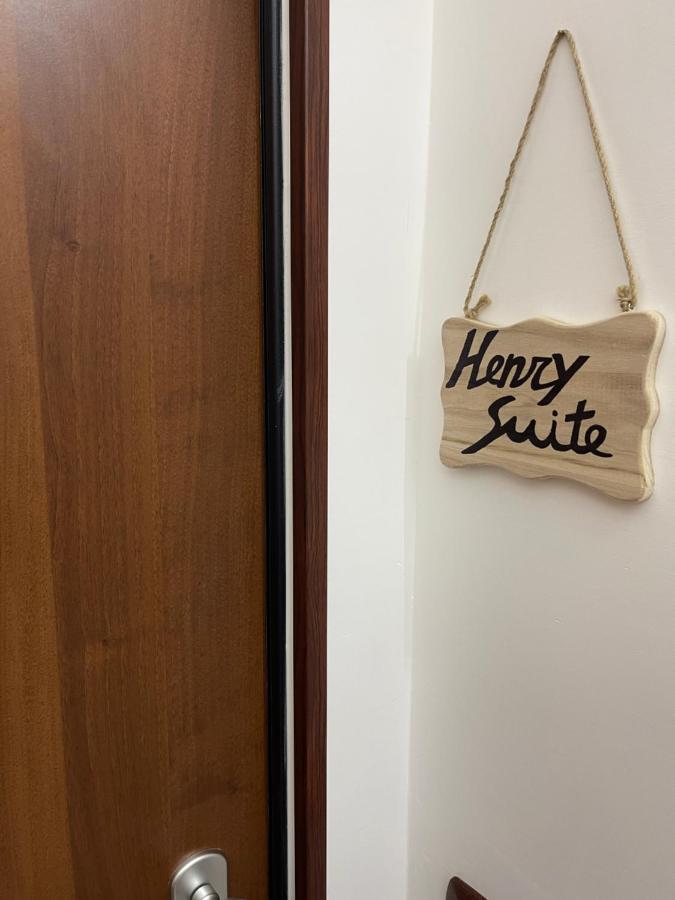 Henry Suite Rome Exterior photo